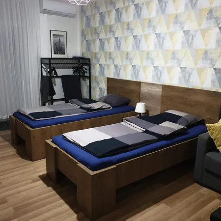 Green Apartman Salgotarjan Apartment