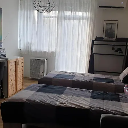 Apartment Green Apartman Salgotarjan *